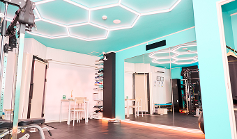 ご予約・お問い合わせ